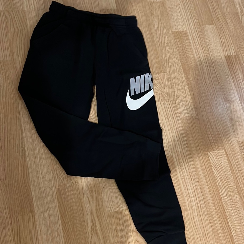Nike Joggers